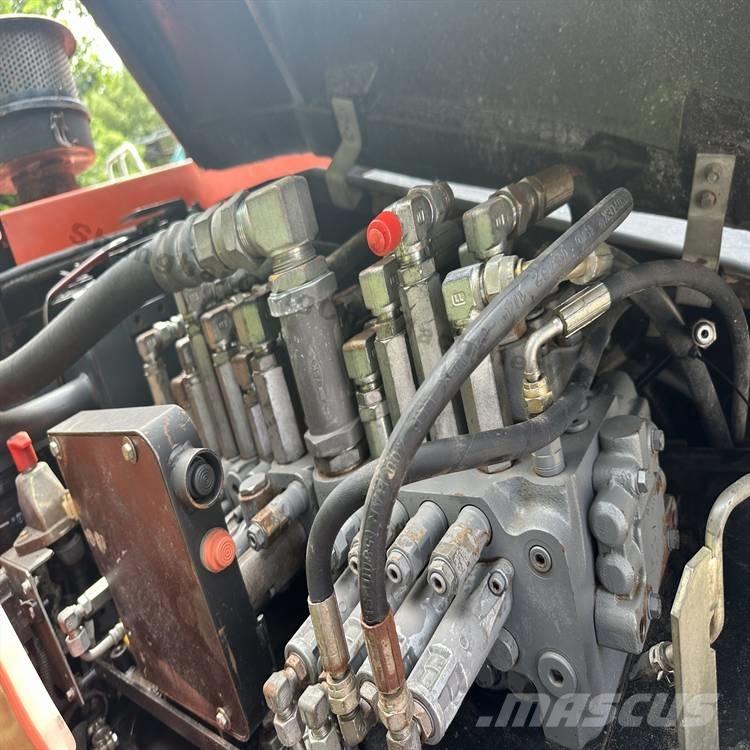 Kubota 183-3 大型油圧ショベル12t以上（パワーショベル・ユンボ）