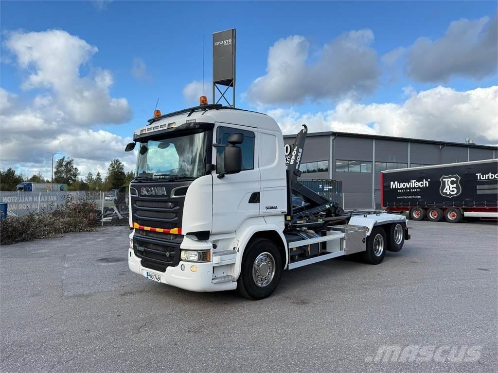 Scania R 520 6X2 アームロール