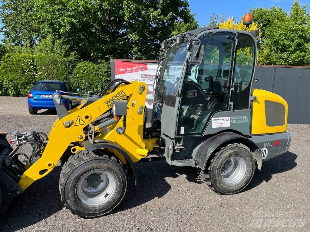 Wacker Neuson WL 32 ホイールローダー・タイヤショベル