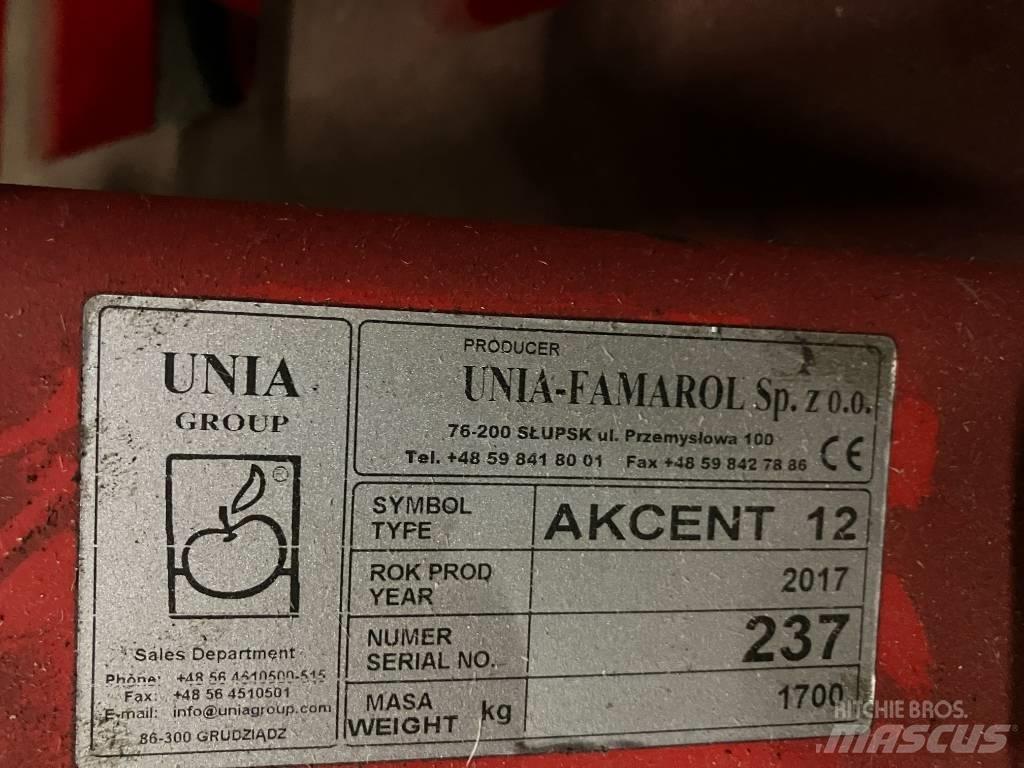 Unia Akcent 12 M ハロー