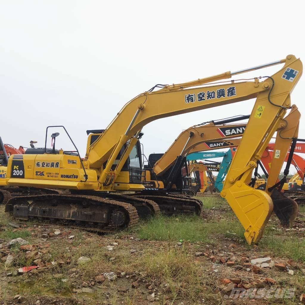 Komatsu PC200-8 大型油圧ショベル12t以上（パワーショベル・ユンボ）