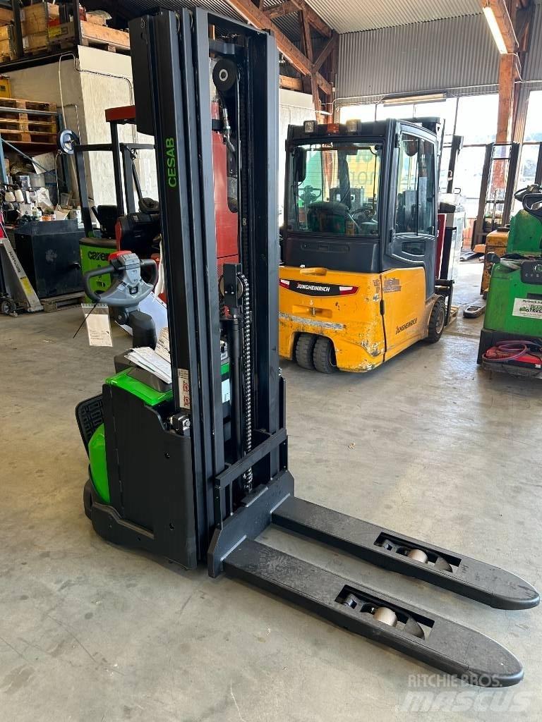 Cesab S 212 L ウォーキンフォークリフト