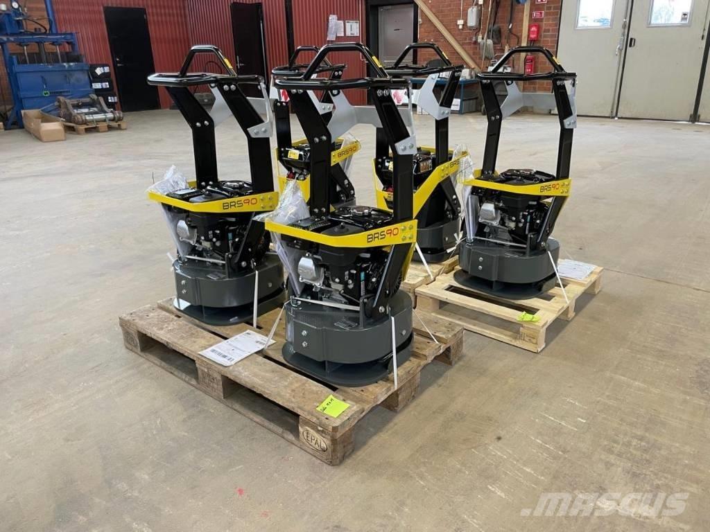 Wacker Neuson BRS 90 プレートコンパクター