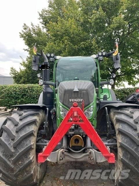 Fendt 724 Vario S4 トラクター
