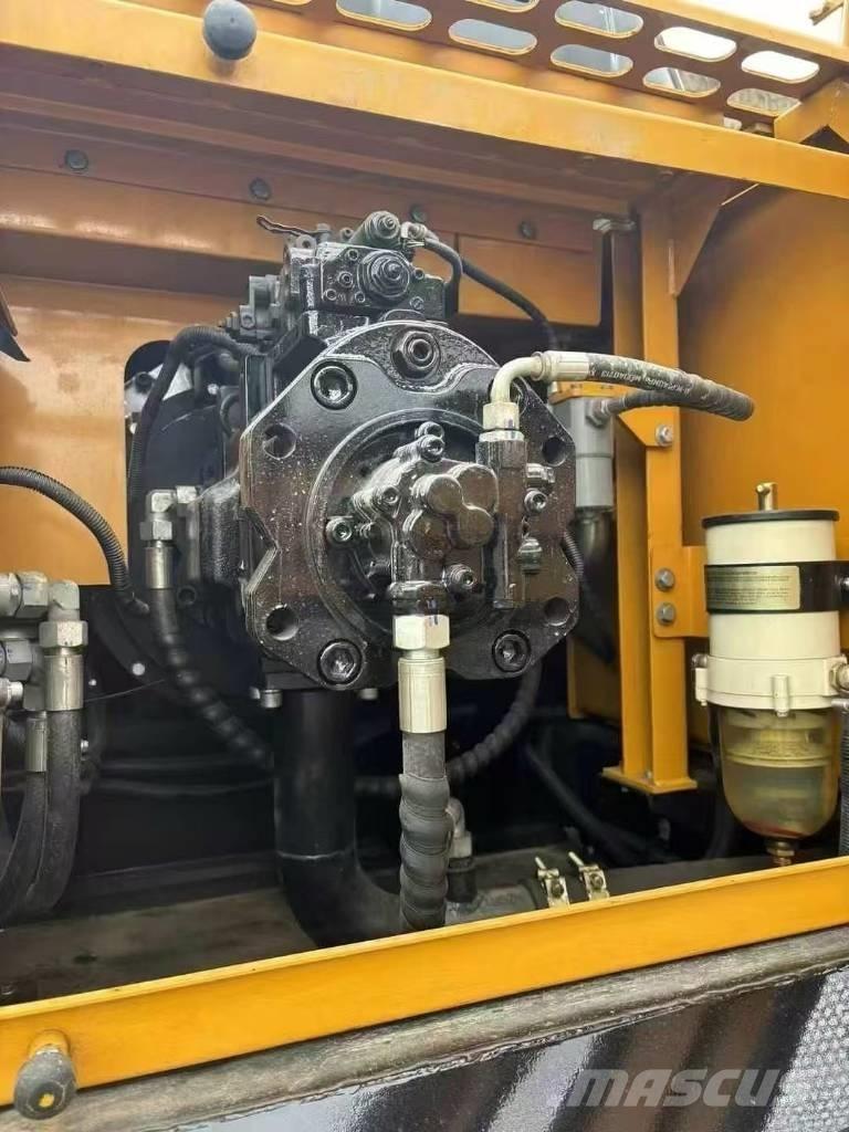 Sany SY 365 C 大型油圧ショベル12t以上（パワーショベル・ユンボ）