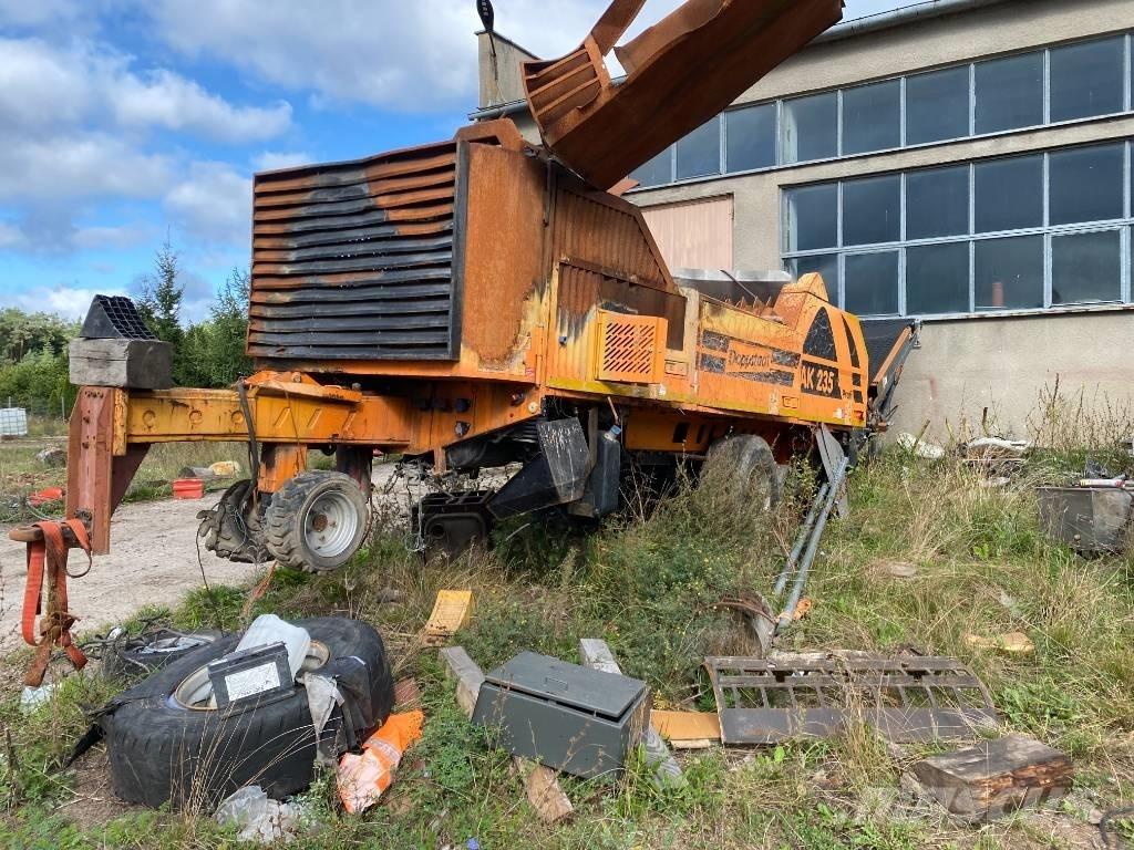 Doppstadt AK 230 廃棄物シュレッダー