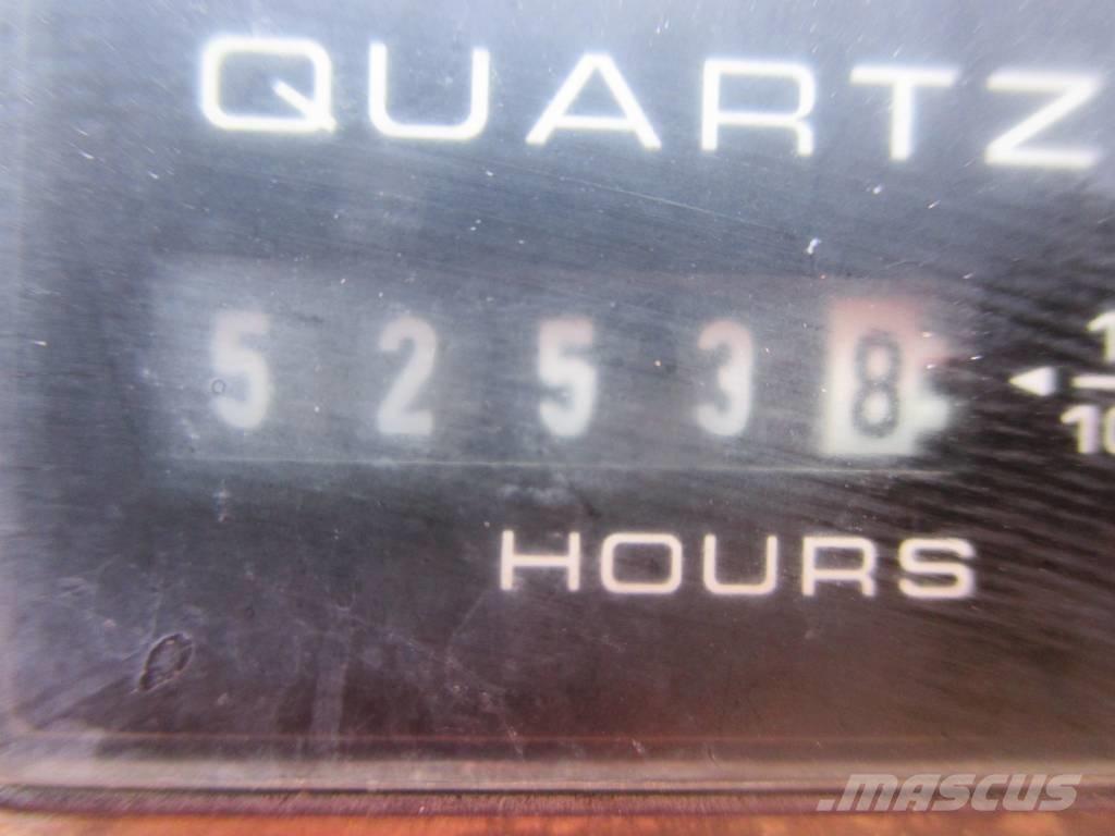 JLG 1200 SJP ブームリフト　直伸型