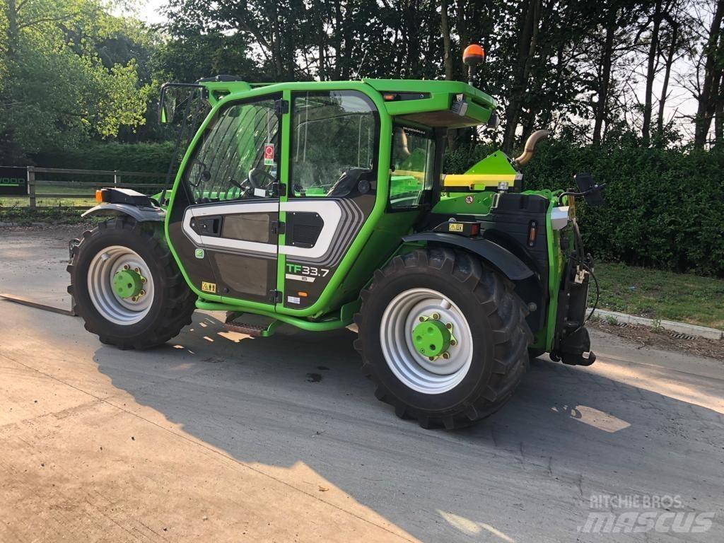 Merlo TF33.7 115 農業用テレハンドラー