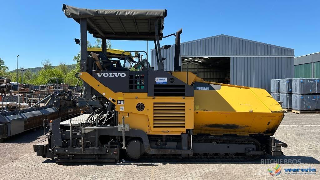 Volvo ABG TITAN 5820 アスファルトフィニッシャ