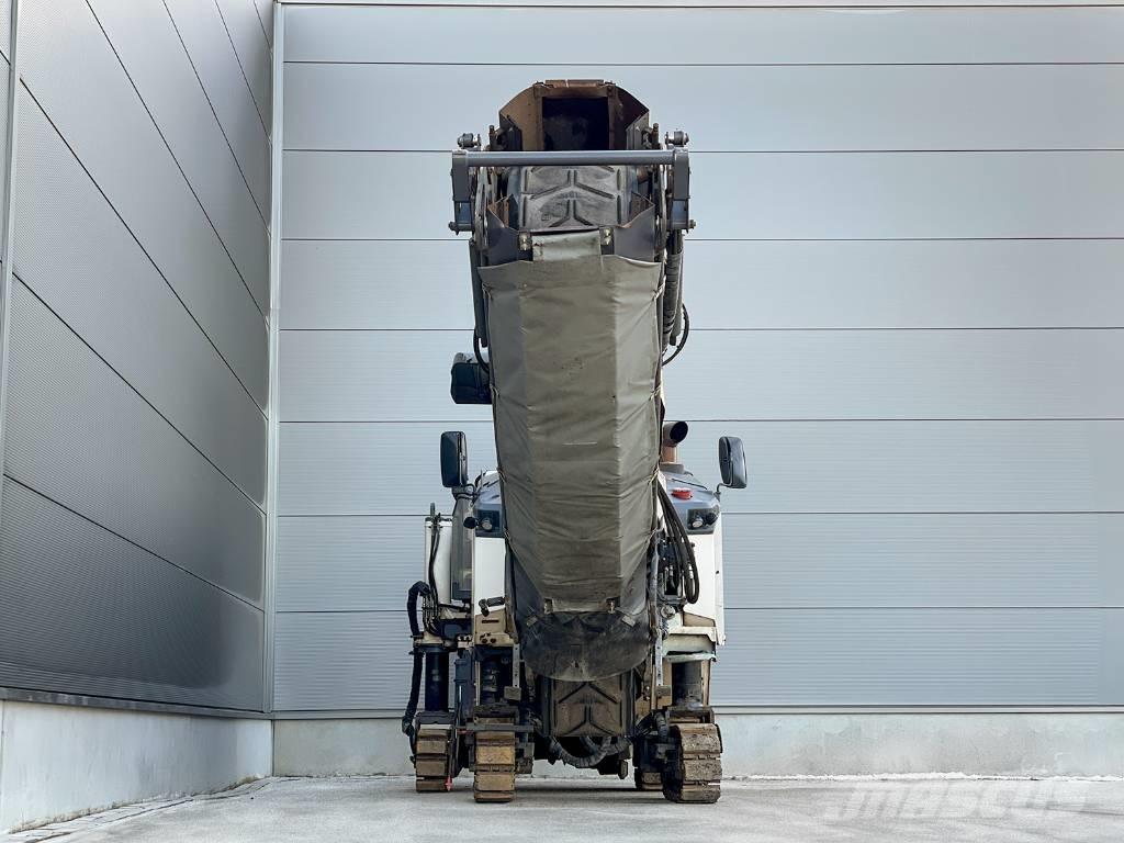 Wirtgen W 100 CFI アスファルトコールドミリングマシーン