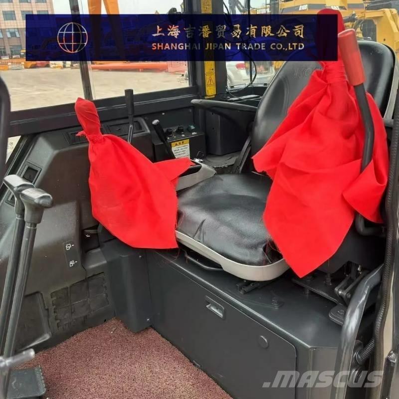 Komatsu PC 55 MR ミニ油圧ショベル 7t以下（ミニユンボ・ミニディガー）