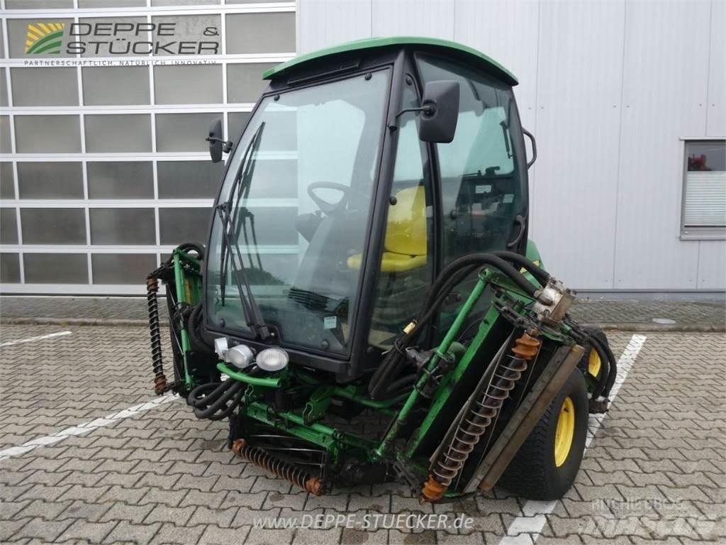 John Deere 8900A 芝刈り機