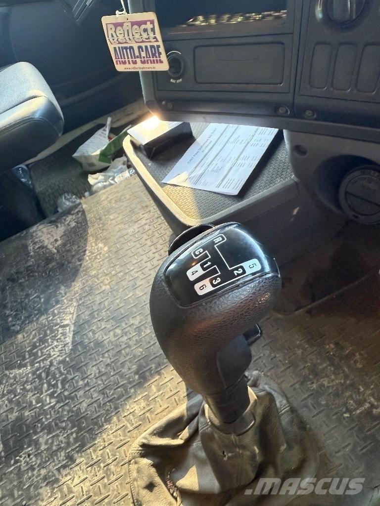 Scania R 420 中古トラクターヘッド | トレーラーヘッド