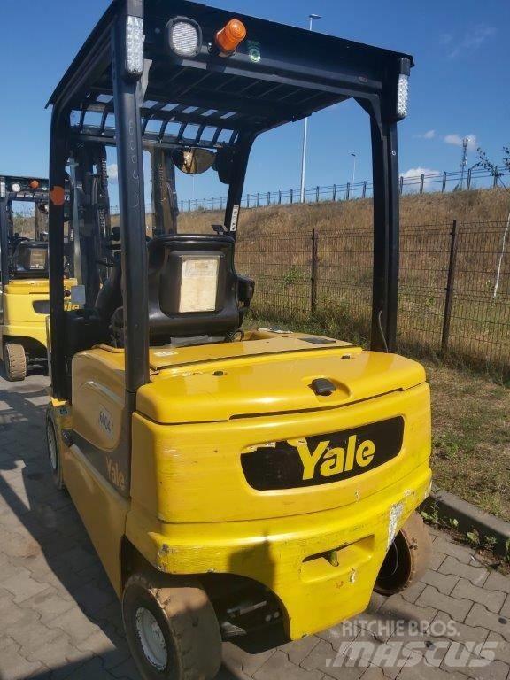 Yale ERP25VL バッテリーフォークリフト