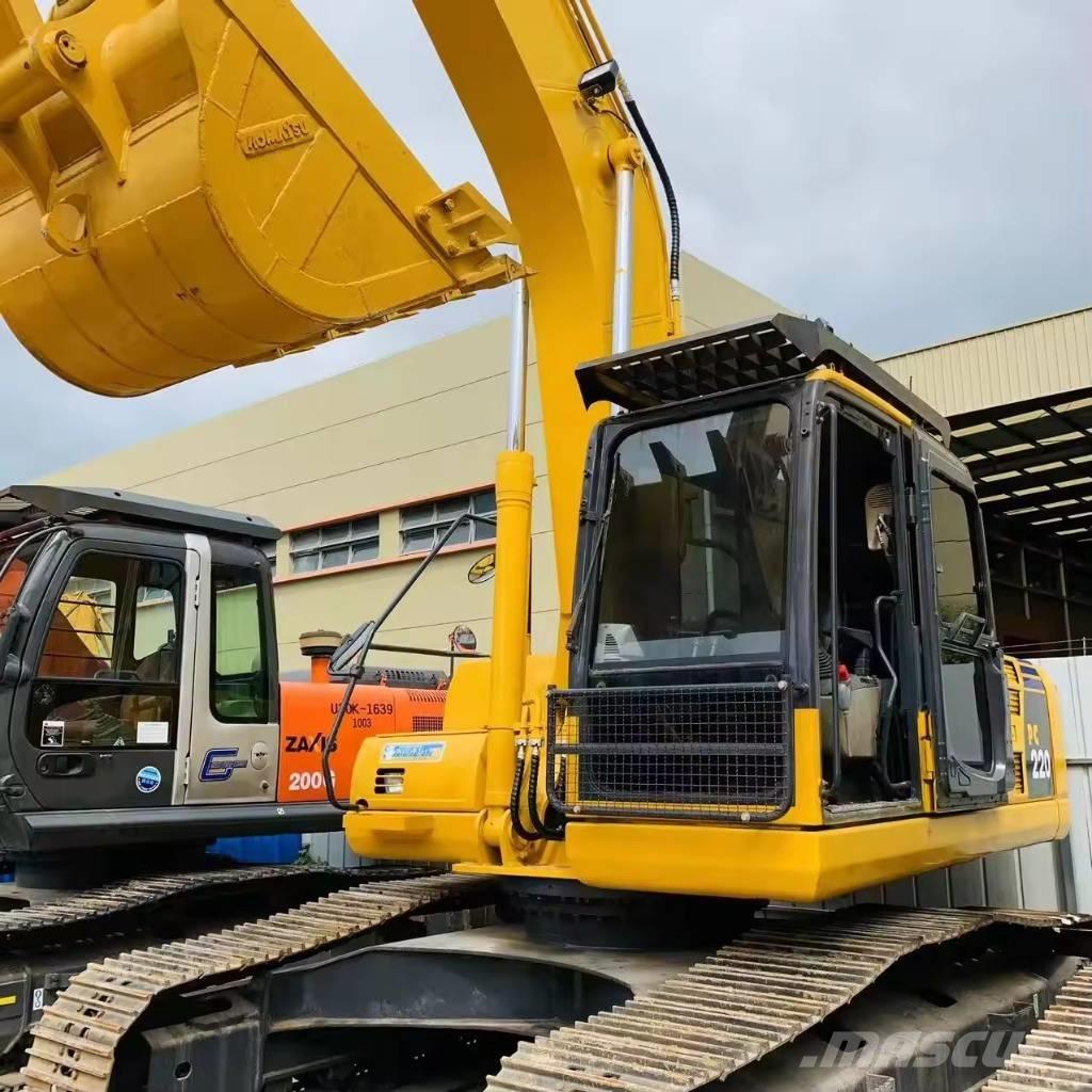 Komatsu PC 200 大型油圧ショベル12t以上（パワーショベル・ユンボ）