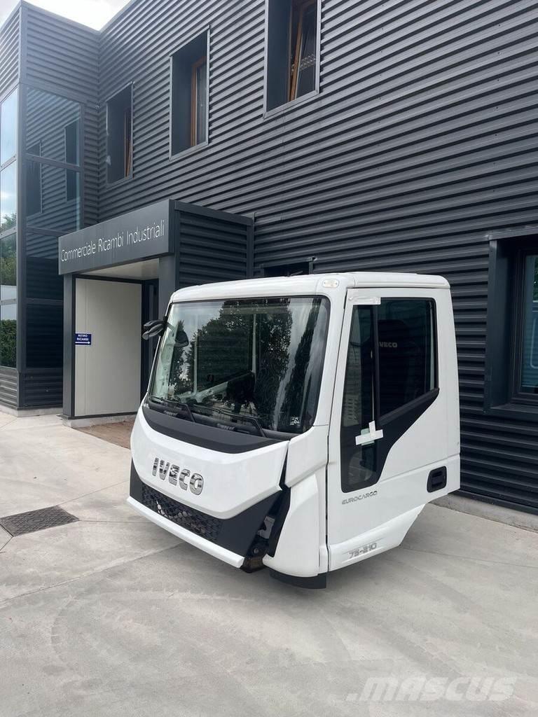 Iveco Eurocargo キャビン及び内装