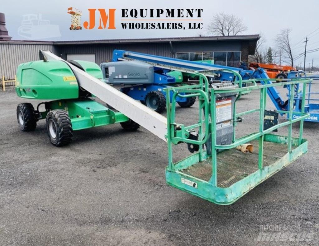 JLG 400 S ブームリフト　直伸型
