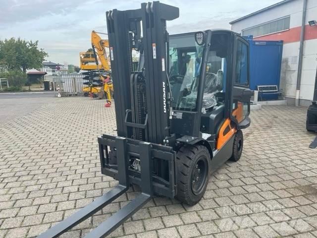 Doosan D35C-9 ディーゼル・軽油