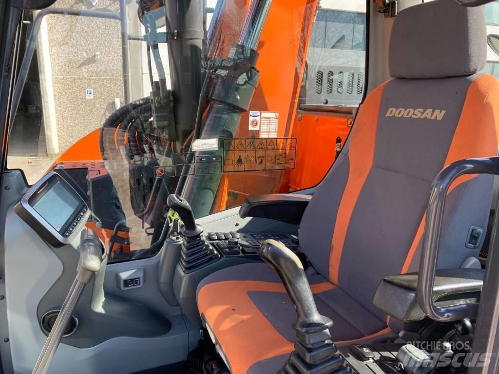 Doosan DX 140 LCR-5 大型油圧ショベル12t以上（パワーショベル・ユンボ）