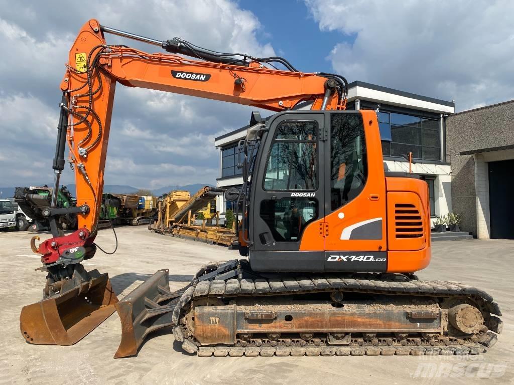 Doosan DX 140 LCR-5 大型油圧ショベル12t以上（パワーショベル・ユンボ）