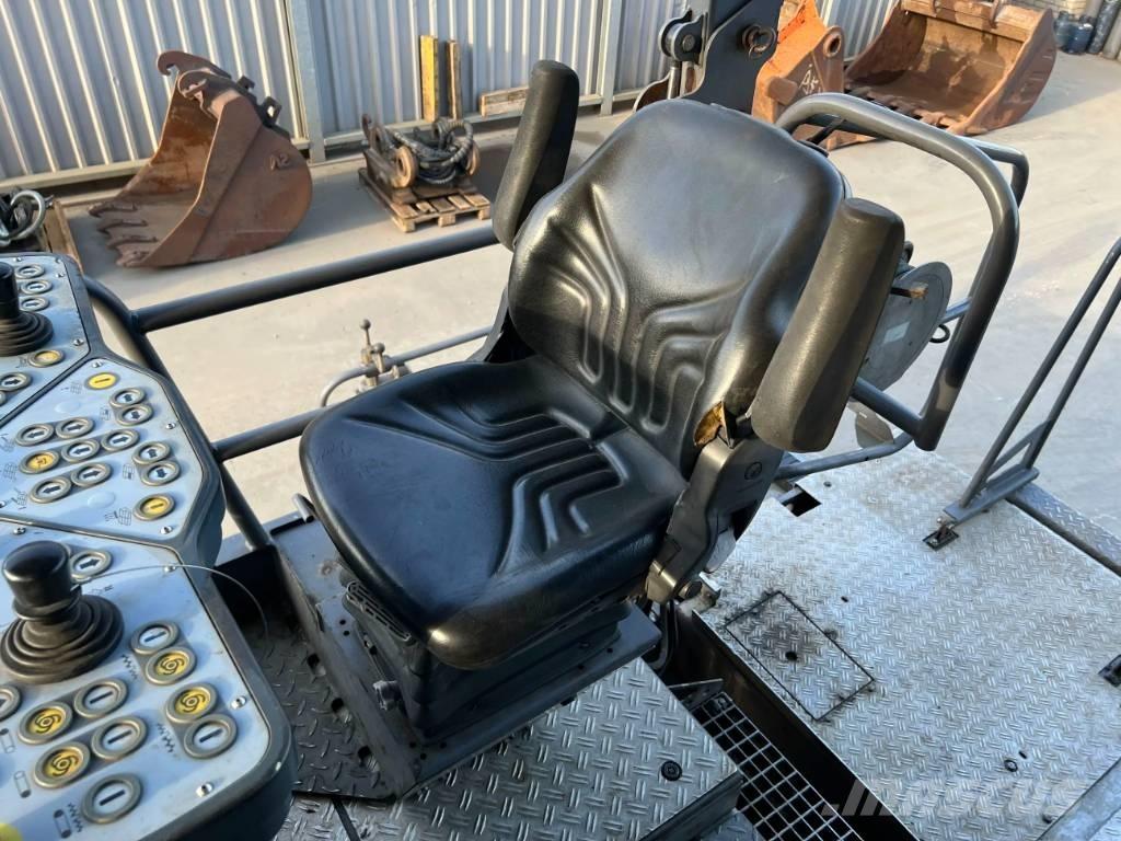 Vögele SUPER 1800-2 アスファルトフィニッシャ