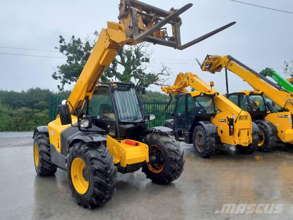 JCB 541-70 農業用テレハンドラー
