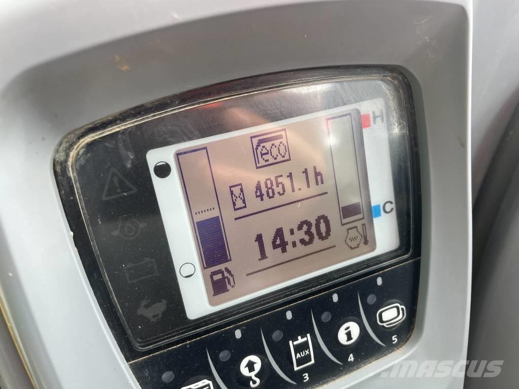 Kubota KX 080-4 中型油圧ショベル 7ｔ-12ｔ（ユンボ・パワーショベル・バックホー）