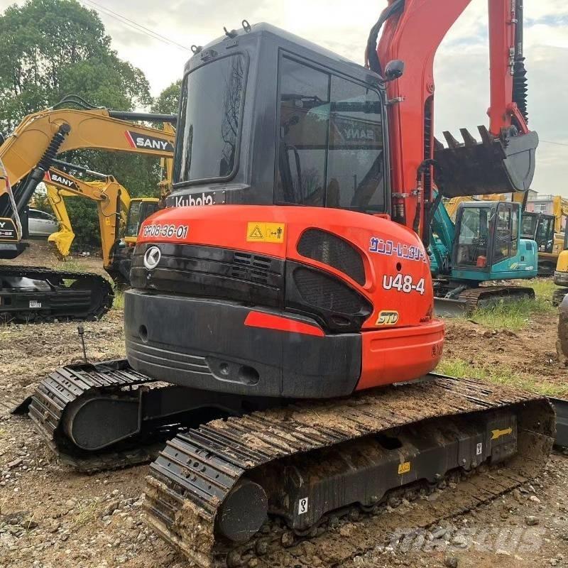 Kubota U 48 ミニ油圧ショベル 7t以下（ミニユンボ・ミニディガー）