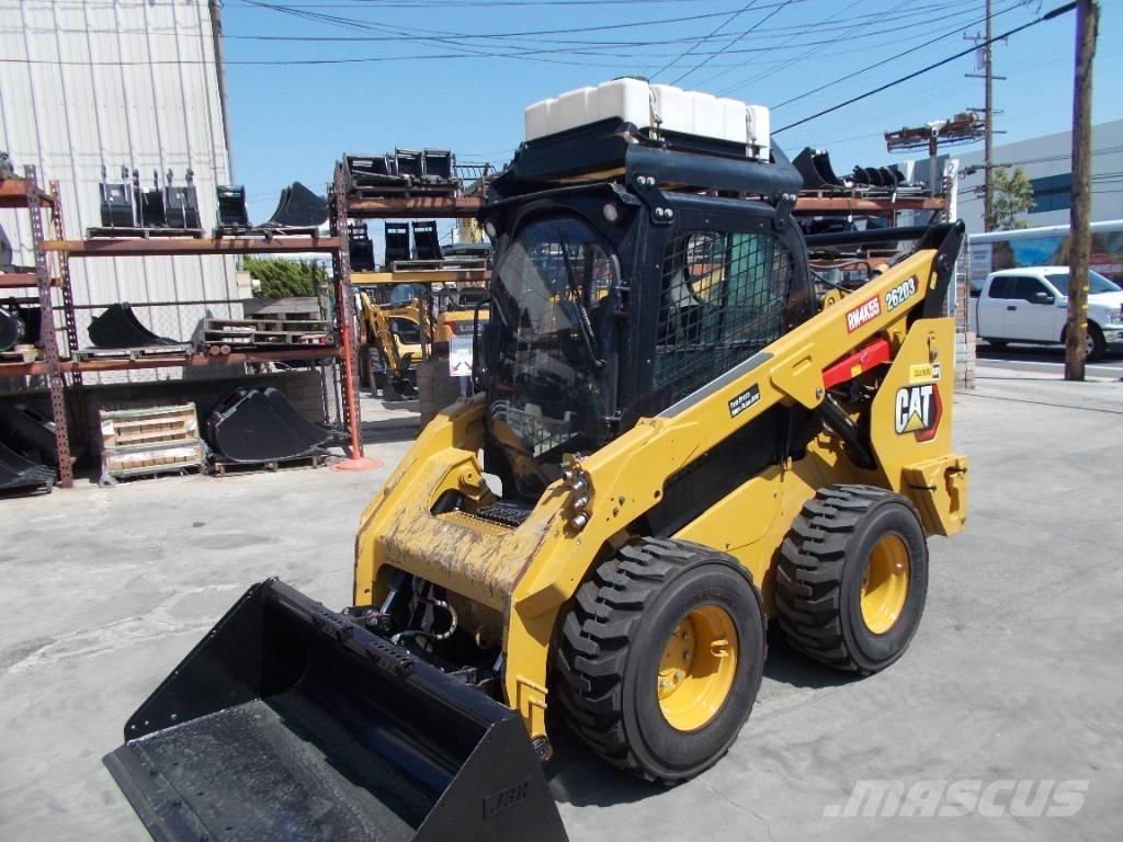 CAT 262D3 スキッドステアローダー