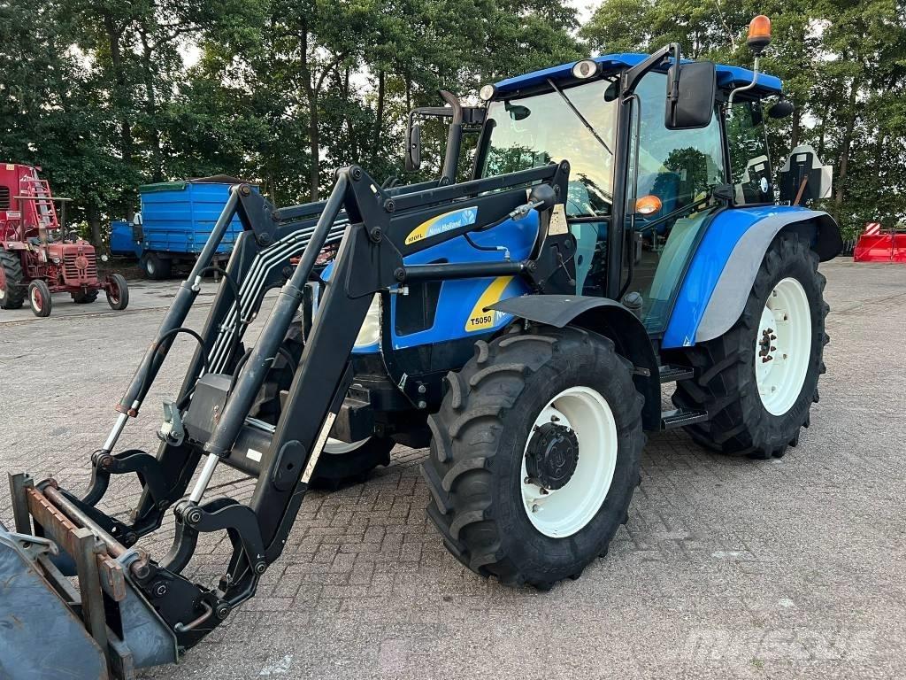 New Holland T 5050 トラクター