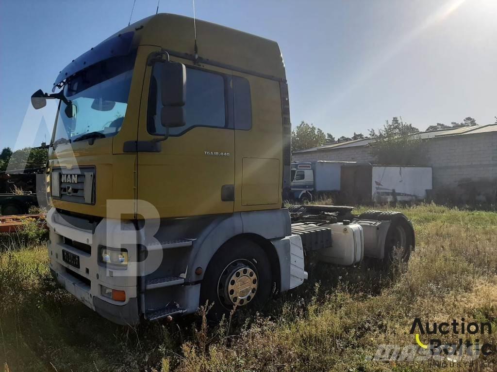 MAN TGA18.440 中古トラクターヘッド | トレーラーヘッド