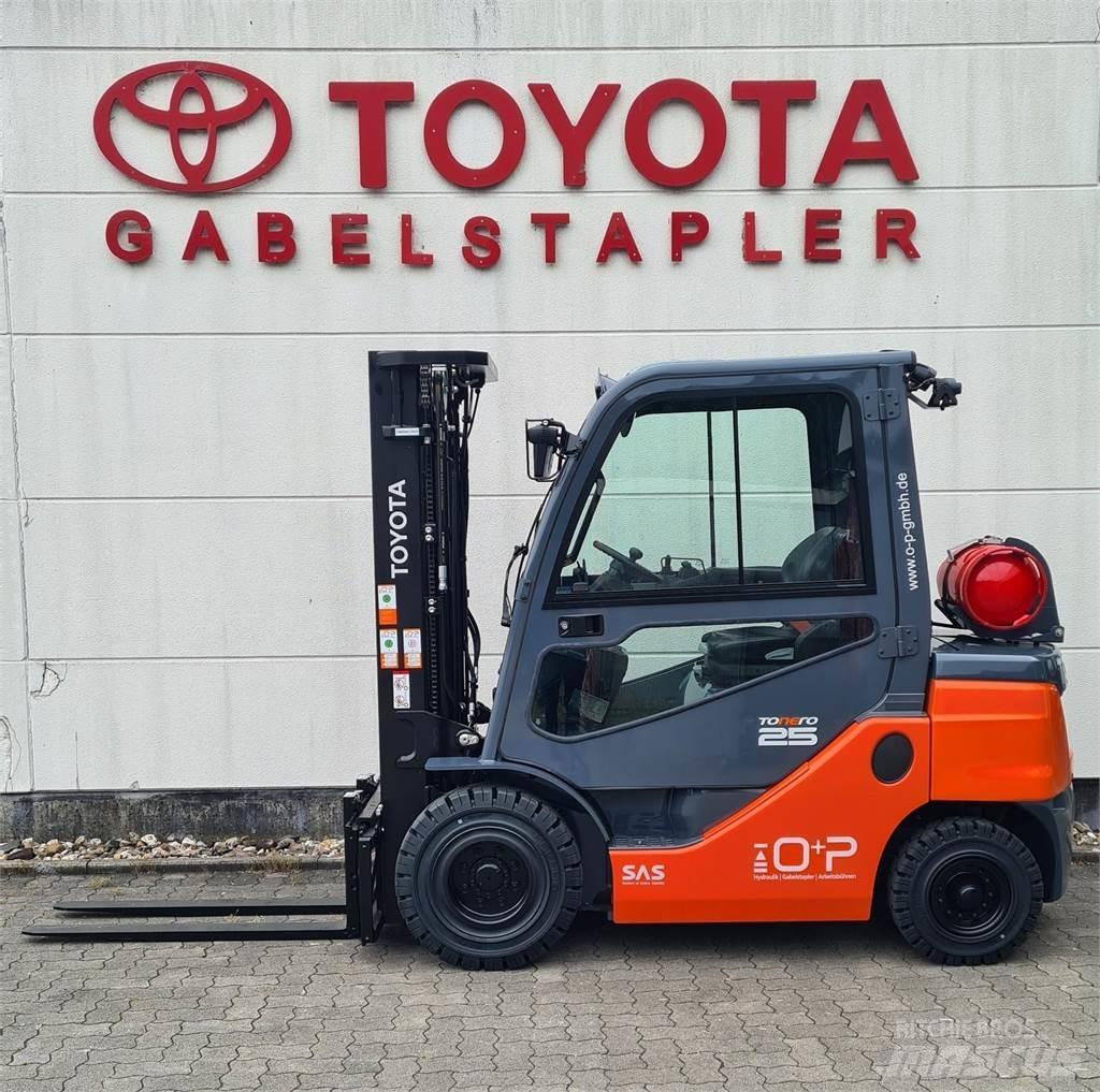 Toyota 02-8FGF25 LPGフォークリフト