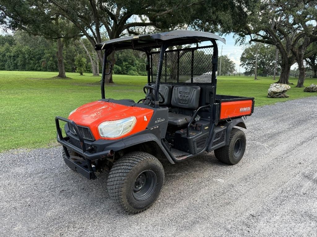 Kubota X900 ユーティリティー機械