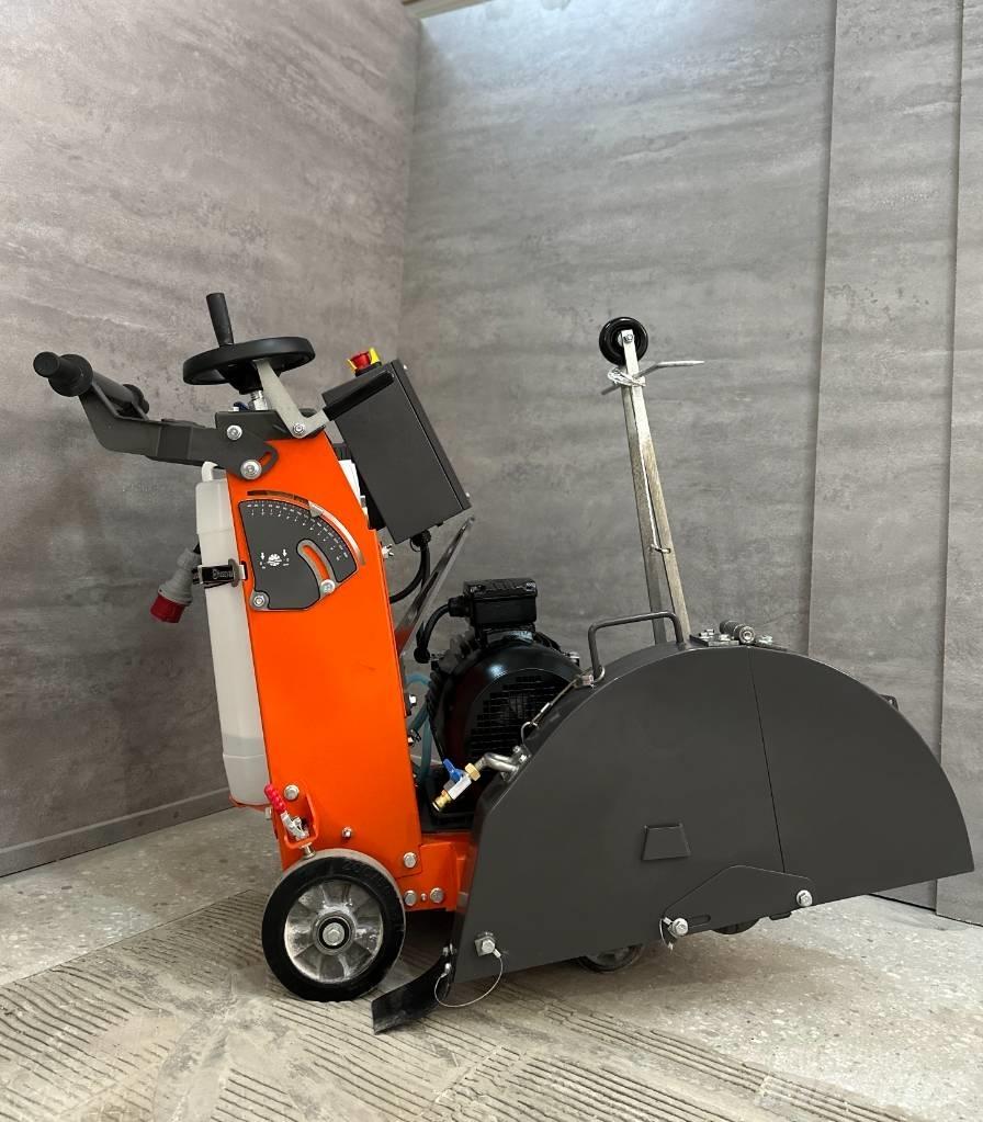Husqvarna FS600E 建設機械 -　その他