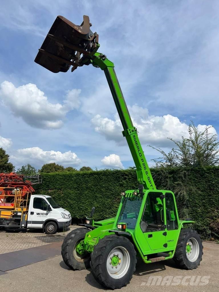 Merlo P26.6 SPT テレスコーピックハンドラー