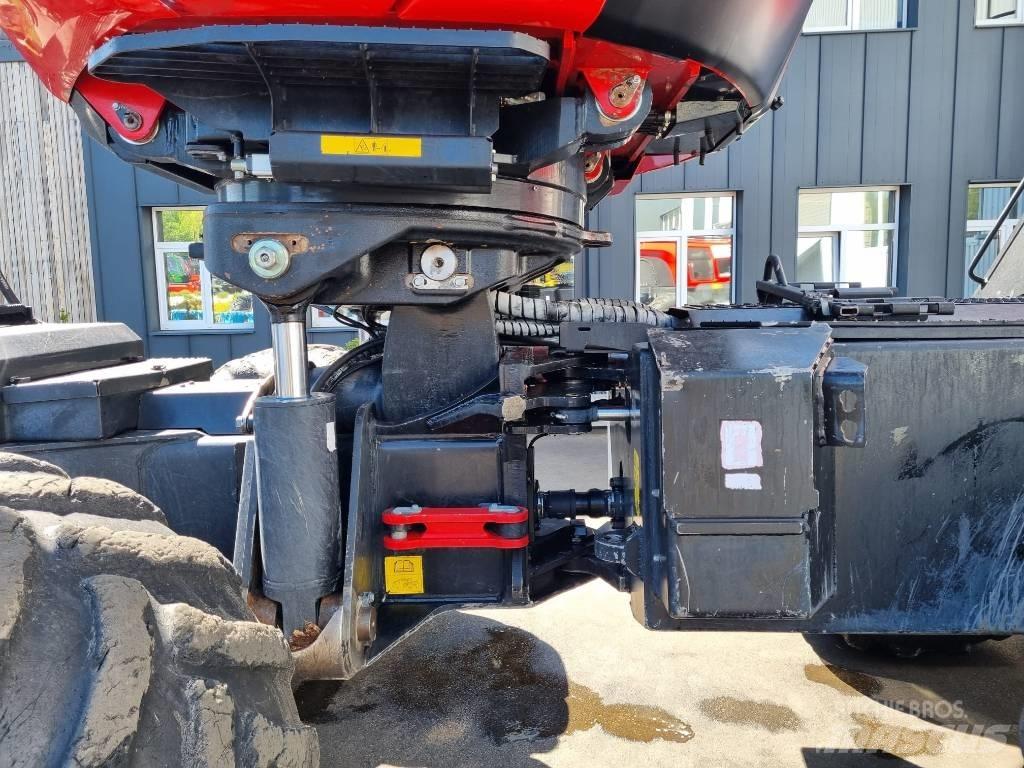 Komatsu 931 XC ハーベスター