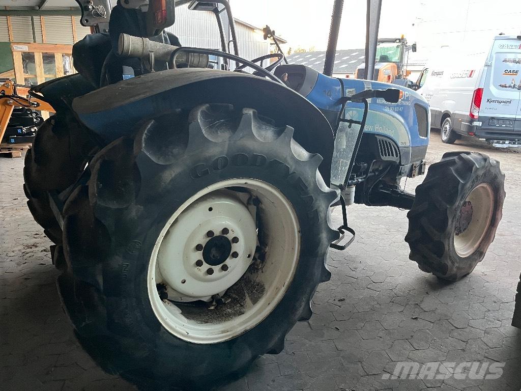 New Holland TN 60 A トラクター
