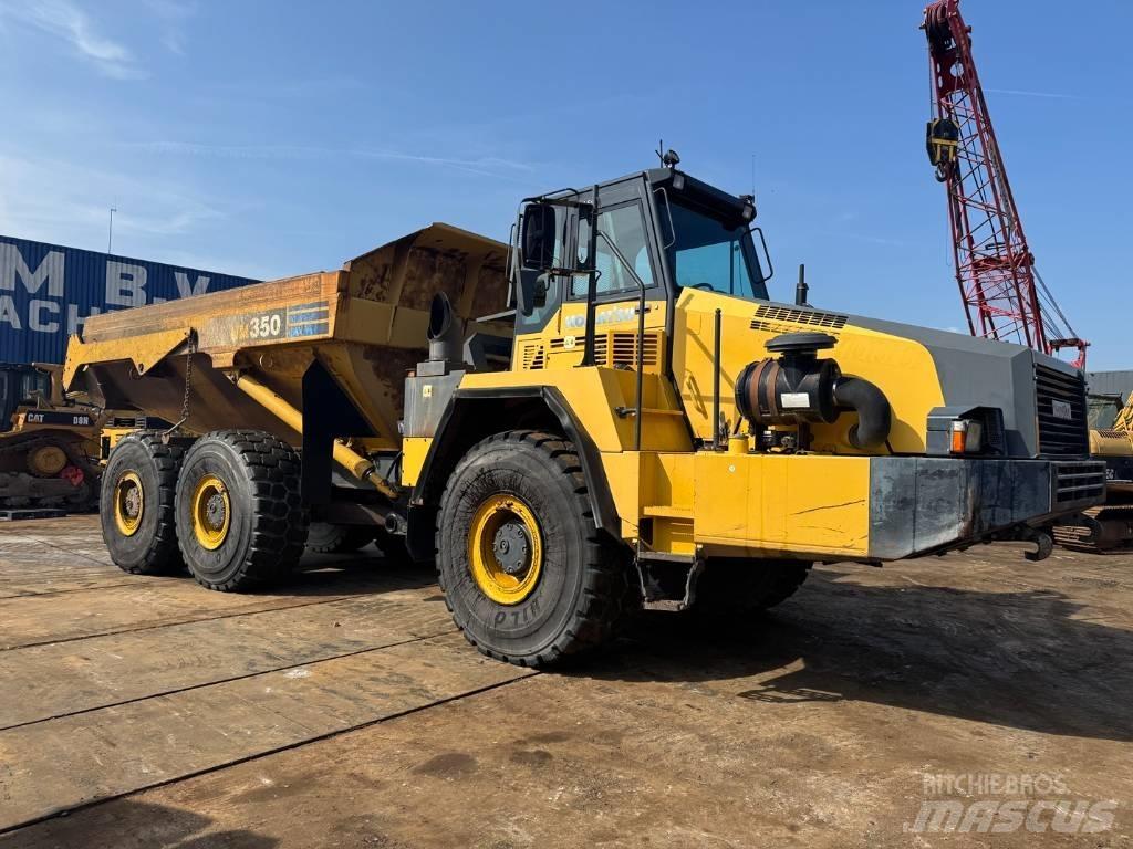 Komatsu HM 350-2 アーティキュレート式ダンプトラック