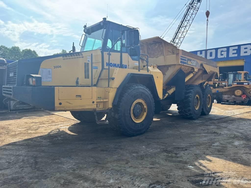 Komatsu HM 350-2 アーティキュレート式ダンプトラック
