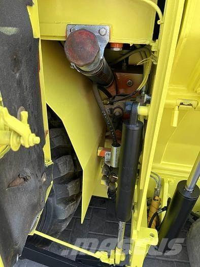 Ammann PW 350G アスファルトフィニッシャ