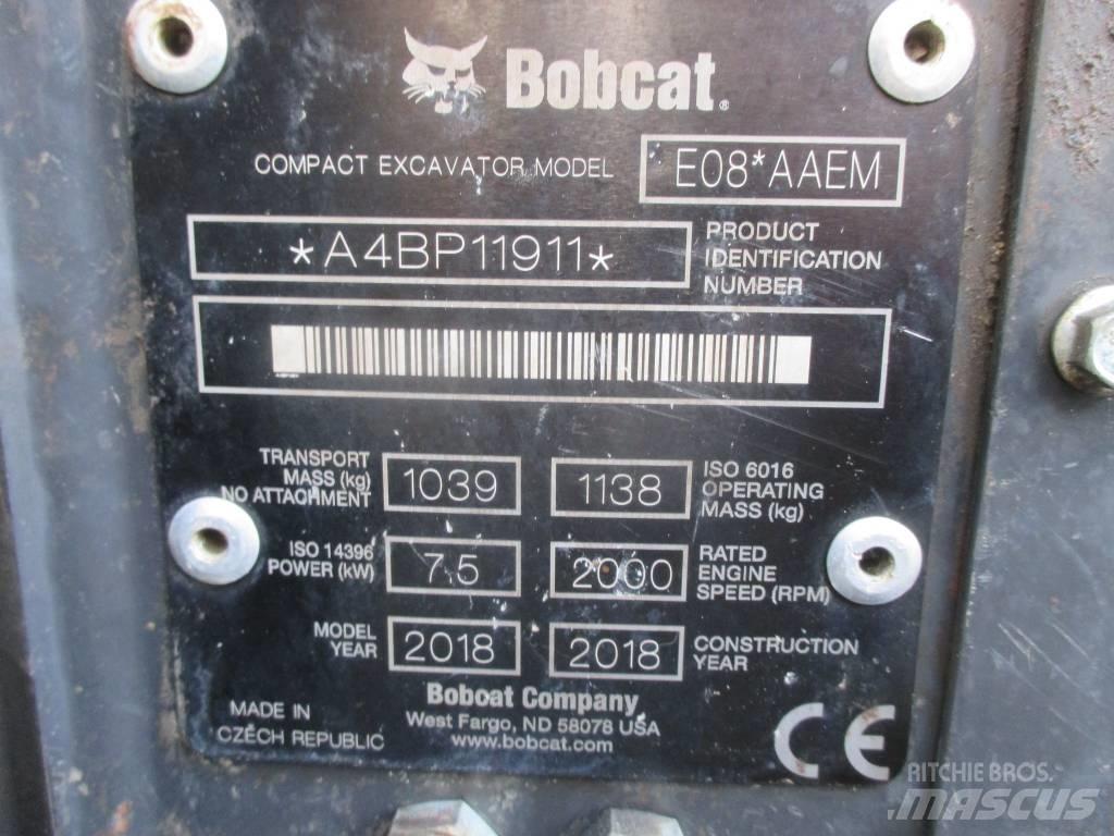 Bobcat E 08 ミニ油圧ショベル 7t以下（ミニユンボ・ミニディガー）