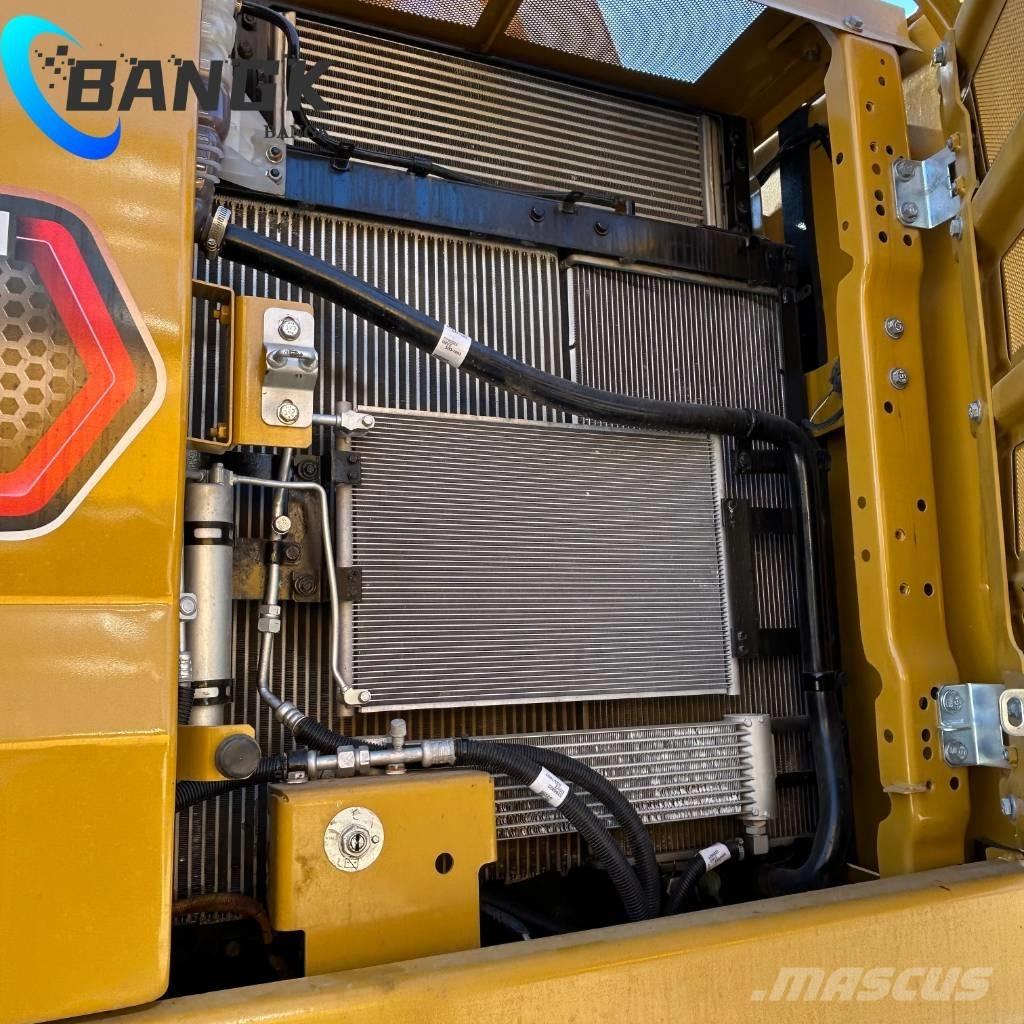 CAT 323 大型油圧ショベル12t以上（パワーショベル・ユンボ）