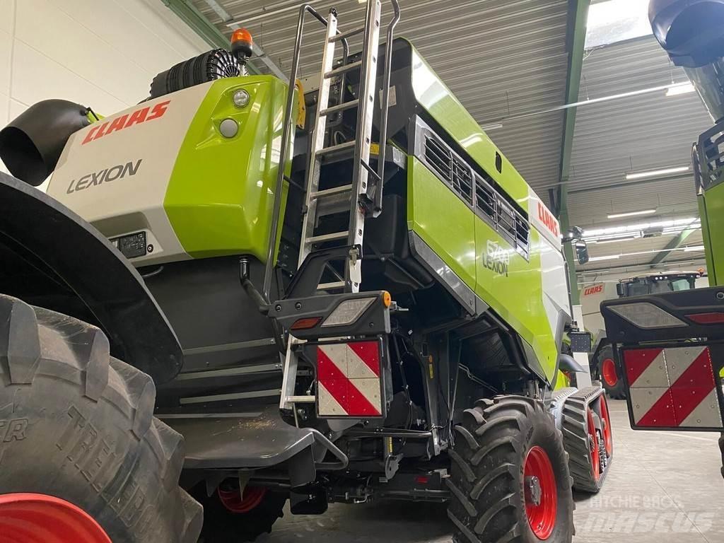 CLAAS 6700TT 4WD コンバイン