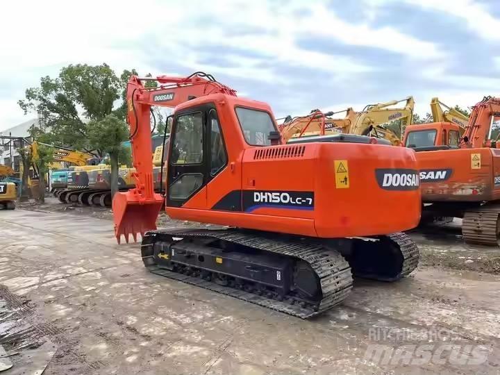 Doosan DH 150 LC-7 大型油圧ショベル12t以上（パワーショベル・ユンボ）