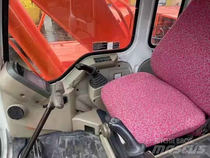 Doosan DH 150 LC-7 大型油圧ショベル12t以上（パワーショベル・ユンボ）