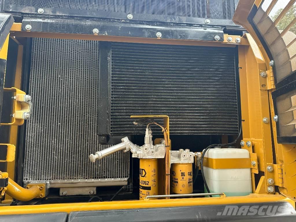 CAT CAT336D 中型油圧ショベル 7ｔ-12ｔ（ユンボ・パワーショベル・バックホー）