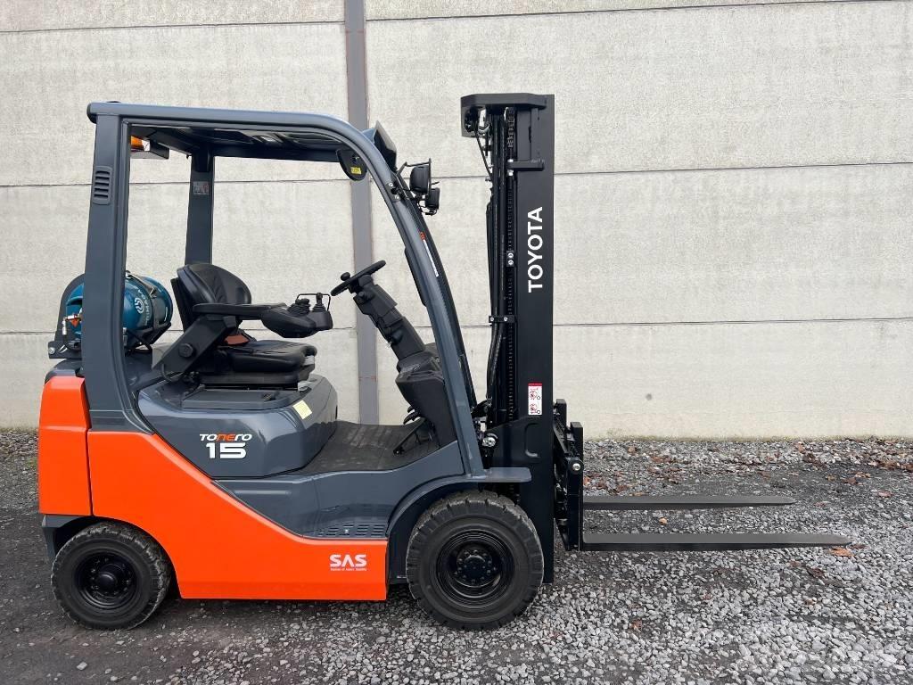 Toyota 02-8 FGF 15 LPGフォークリフト