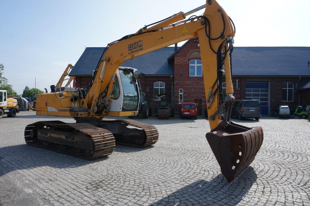 Liebherr R 900 C 大型油圧ショベル12t以上（パワーショベル・ユンボ）