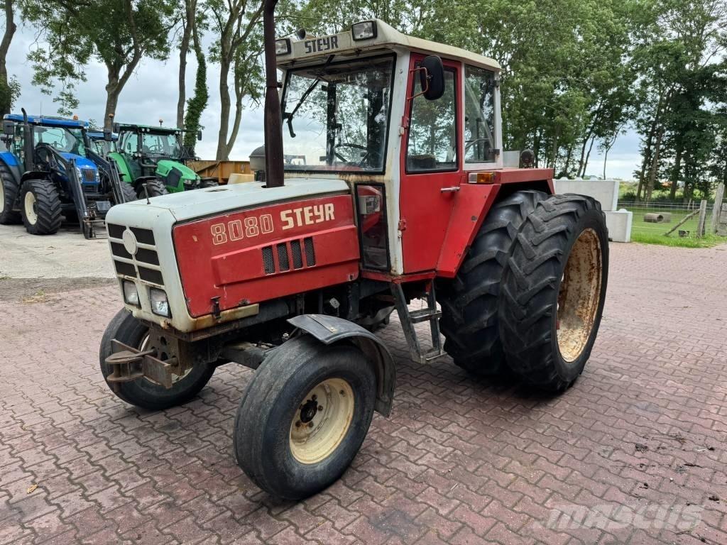 Steyr 8080 トラクター