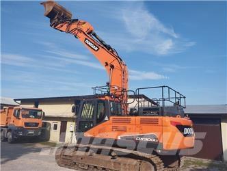 Doosan DX 300 LC 大型油圧ショベル12t以上（パワーショベル・ユンボ）
